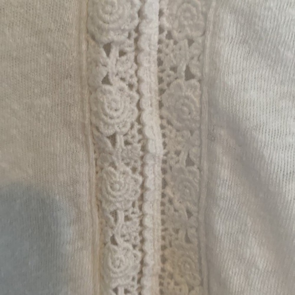 Abercrombie & Fitch Lace Tank Top with Open Lower Back in White XS - Picture 5 of 9